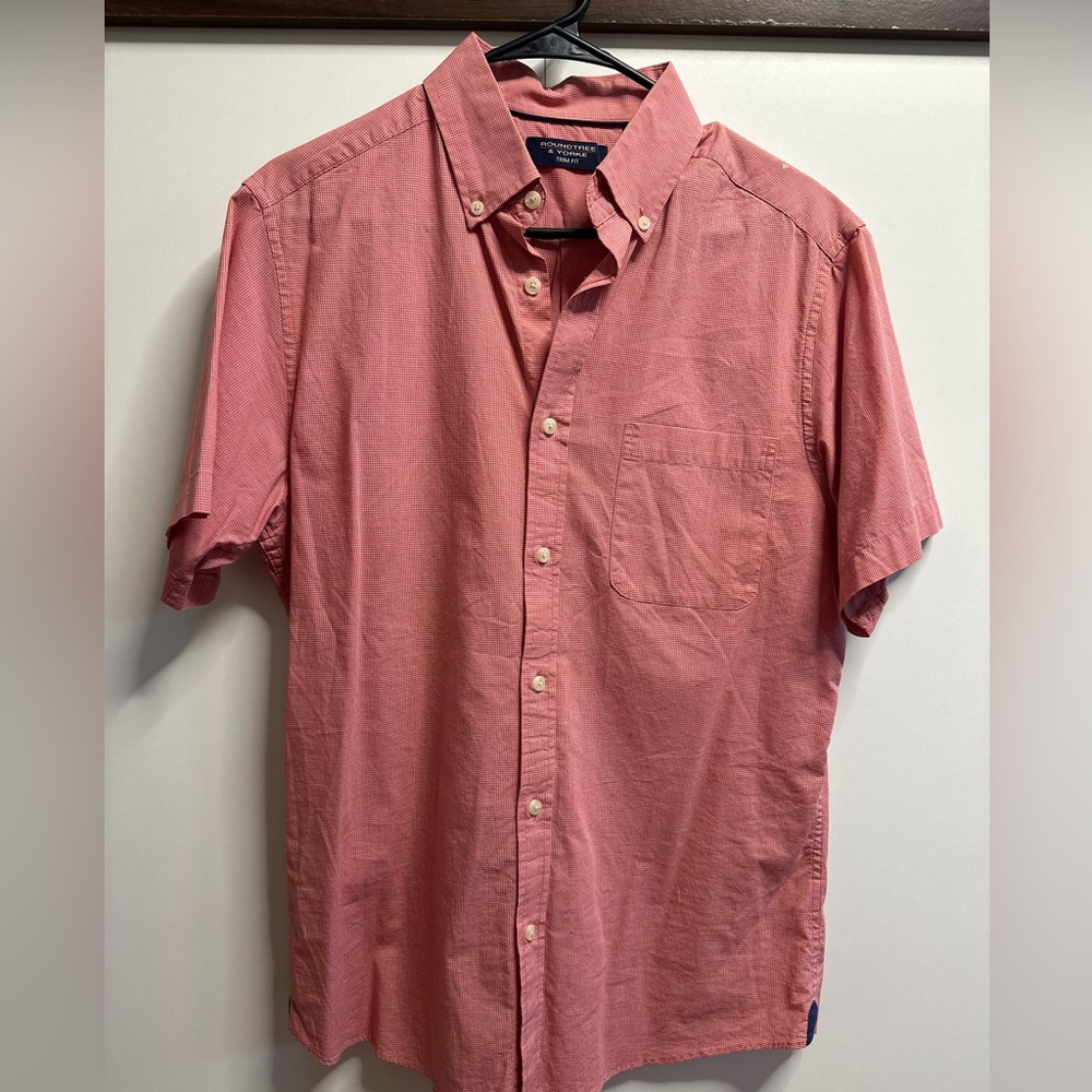Roundtree & Yorke Casual Pink Button-Down Shirt